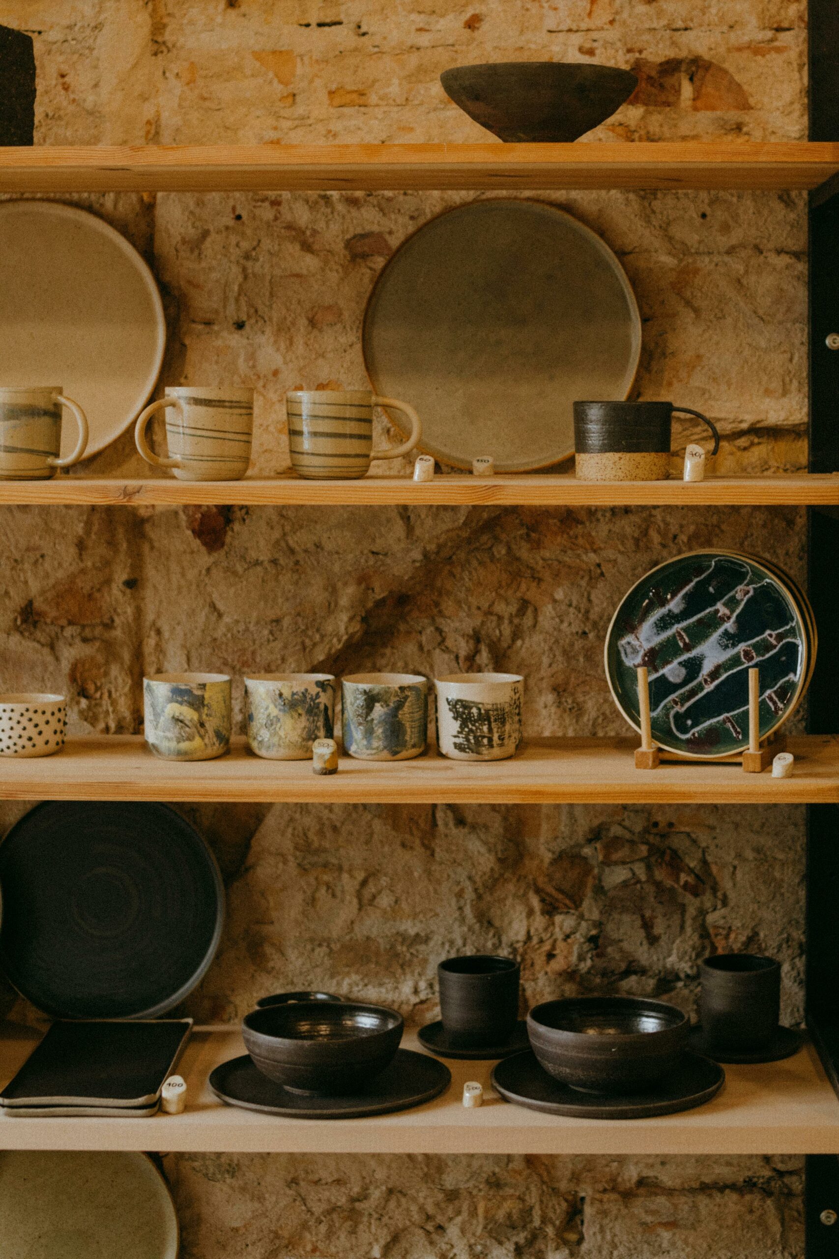 les lieux où trouver les produits cairn céramique
